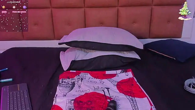 Snapshot of ELLA_KELLY chatting on 01/03/25, 03:12 ELLA KELLY online show from 01/03/25, 03:12