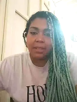 Snapshot of ELLA_KELLY chatting on 01/18/25, 11:43 ELLA KELLY online show from 01/18/25, 11:43