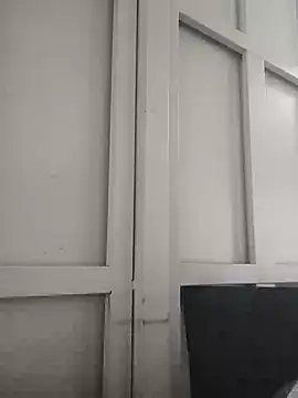 Snapshot of ELLA_KELLY chatting on 02/04/25, 11:49 ELLA KELLY online show from 02/04/25, 11:49