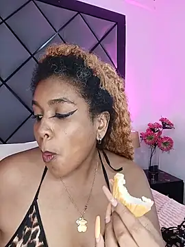 ELLA KELLY online show from 07/28/26, 02:13