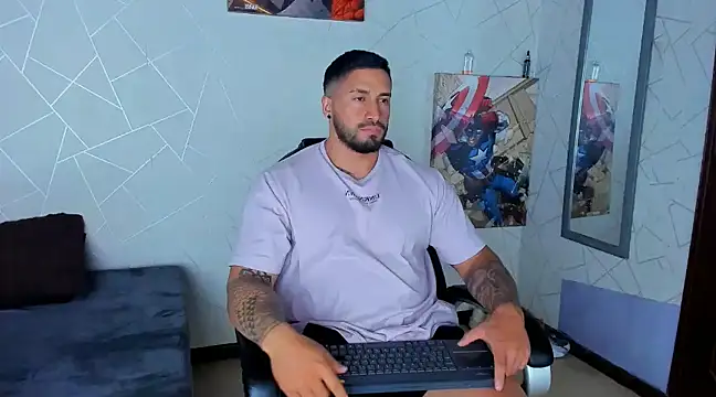 Cristian Walker online show from 01/15/25, 03:39