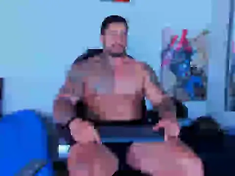 Snapshot of Cristian_Walker chatting on 09/15/25, 11:43 Cristian Walker online show from 09/15/25, 11:43