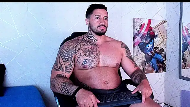 Snapshot of Cristian_Walker chatting on 09/24/25, 10:40 Cristian Walker online show from 09/24/25, 10:40