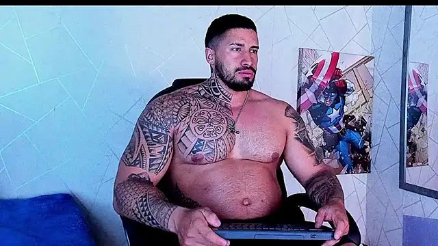 Snapshot of Cristian_Walker chatting on 10/15/25, 10:04 Cristian Walker online show from 10/15/25, 10:04