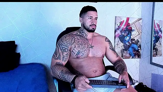 Snapshot of Cristian_Walker chatting on 11/04/25, 11:20 Cristian Walker online show from 11/04/25, 11:20