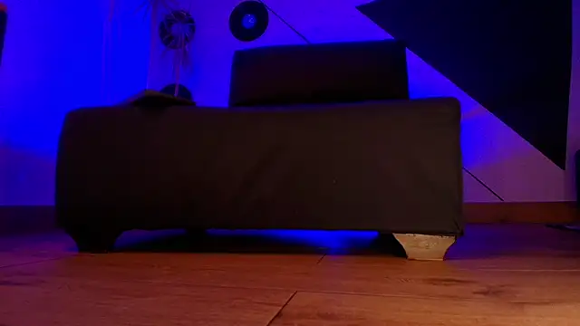 Pia mo online show from 10/09/25, 02:31