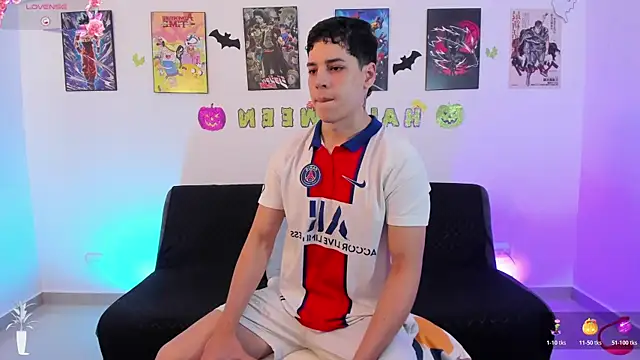 Snapshot of jonathanjoestar_ chatting on 11/05/25, 08:42 jonathanjoestar online show from 11/05/25, 08:42