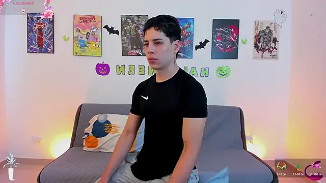 Snapshot of jonathanjoestar_ chatting on 11/07/25, 08:20 jonathanjoestar online show from 11/07/25, 08:20