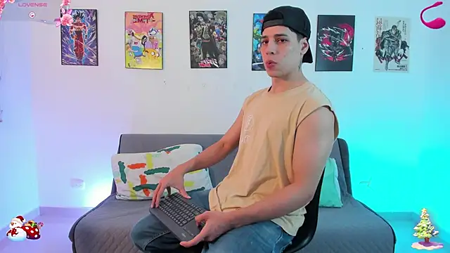 Snapshot of jonathanjoestar_ chatting on 11/29/25, 09:29 jonathanjoestar online show from 11/29/25, 09:29