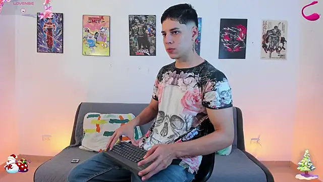 Snapshot of jonathanjoestar_ chatting on 12/02/25, 09:54 jonathanjoestar online show from 12/02/25, 09:54