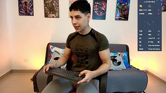 jonathanjoestar  online show from 06/18/26, 09:19