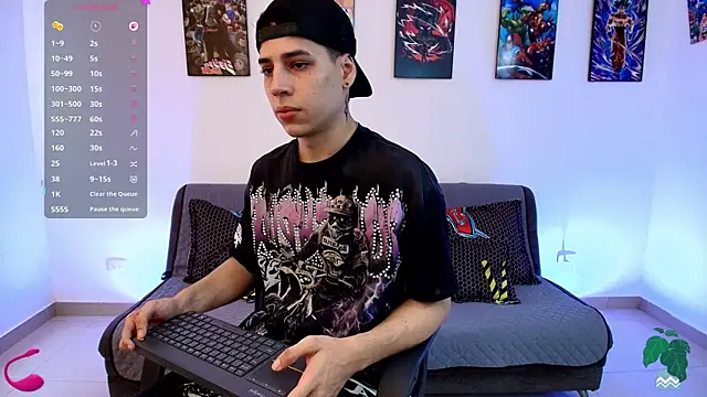 jonathanjoestar  online show from 06/29/26, 08:20