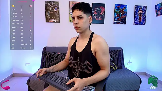 jonathanjoestar  online show from 07/03/26, 07:53