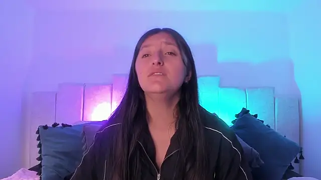 Kathia Morelli online show from 12/28/24, 11:41