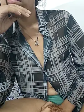 Snapshot of Angel_Anamika chatting on 10/27/25, 03:10 Angel Anamika online show from 10/27/25, 03:10