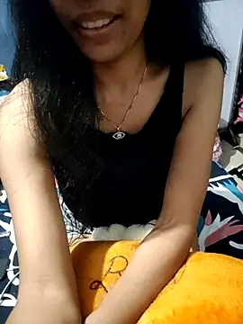 Angel Anamika online show from 02/13/26, 04:25