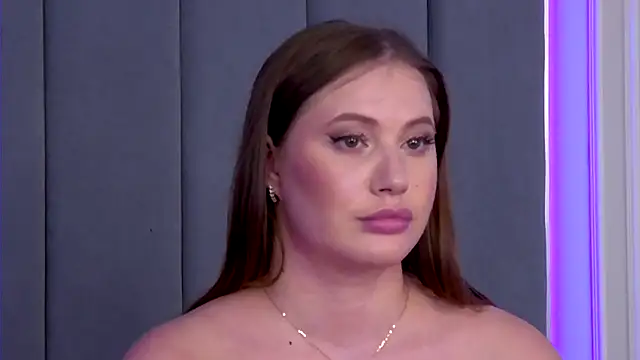 Snapshot of ChloeMarsch chatting on 10/10/25, 06:01 ChloeMarsch online show from 10/10/25, 06:01