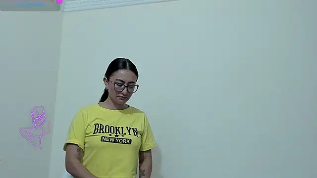 Missmia23 online show from 03/03/25, 11:24