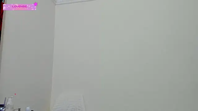 Missmia23 online show from 09/30/25, 12:48