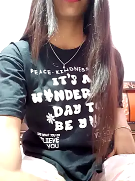 Payal-Love143 online show from 01/31/25, 10:20