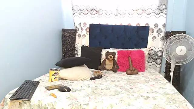 sexybigasss online show from 02/21/25, 11:44