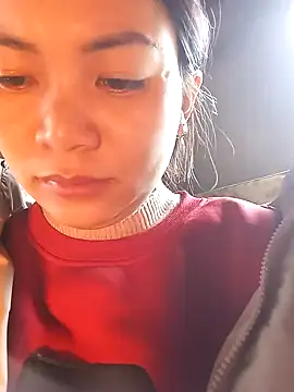 Snapshot of maynguyetkunn chatting on 01/15/25, 01:45 maynguyetkunn online show from 01/15/25, 01:45