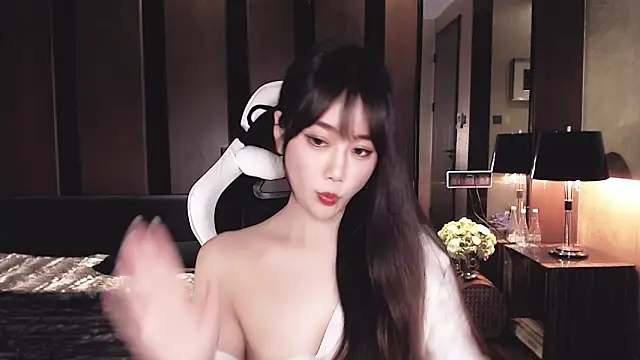 Cartier-  Daji- online show from 05/10/26, 03:39
