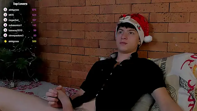 Snapshot of Ares_Dickson chatting on 12/15/24, 01:22 Ares Dickson online show from 12/15/24, 01:22