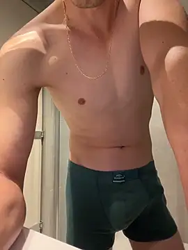 Snapshot of dedewr chatting on 11/13/25, 05:12 dedewr online show from 11/13/25, 05:12