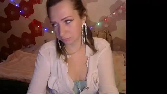 Snapshot of Queen_Daenerys chatting on 11/09/25, 07:12 Queen Daenerys online show from 11/09/25, 07:12