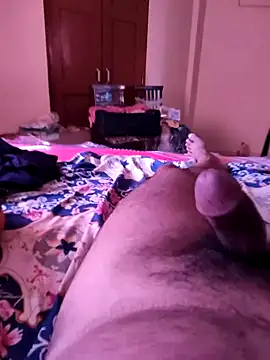 vini1754 online show from 12/25/24, 09:24