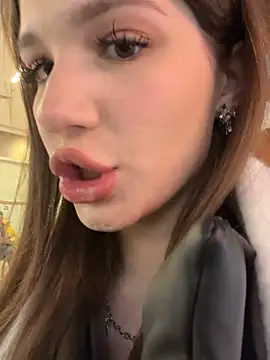 shy priincess online show from 12/22/24, 01:44
