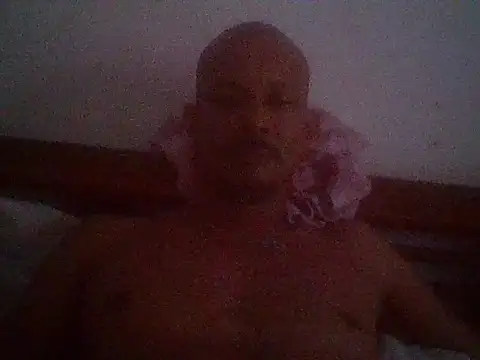 snoppie online show from 06/06/26, 04:12