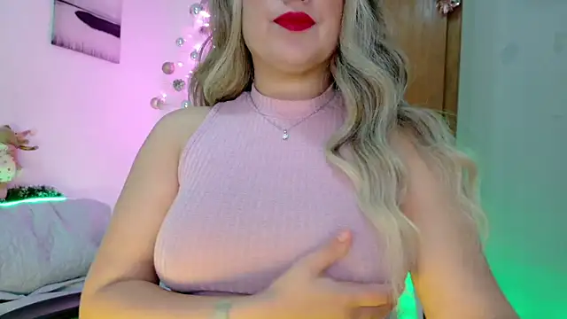 GatitaXD27 online show from 12/14/24, 10:45