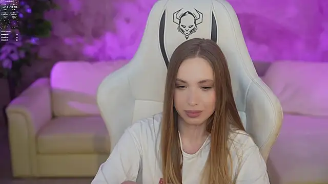 Linda054 online show from 02/18/25, 04:04