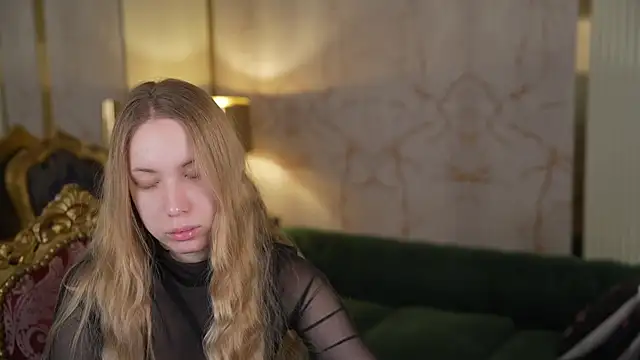 Linda054 online show from 11/10/25, 01:04