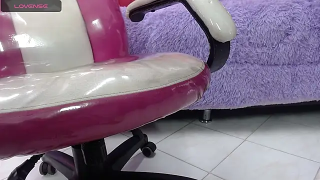 ozuna sex online show from 02/24/25, 05:20