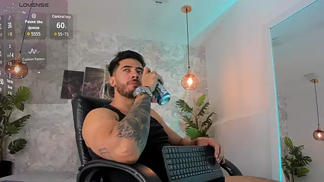 Snapshot of Nate_franco chatting on 01/07/26, 11:29 Nate franco online show from 01/07/26, 11:29