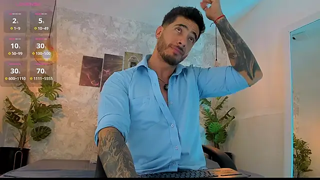 Snapshot of Nate_franco chatting on 06/05/26, 03:57 Nate franco online show from 06/05/26, 03:57