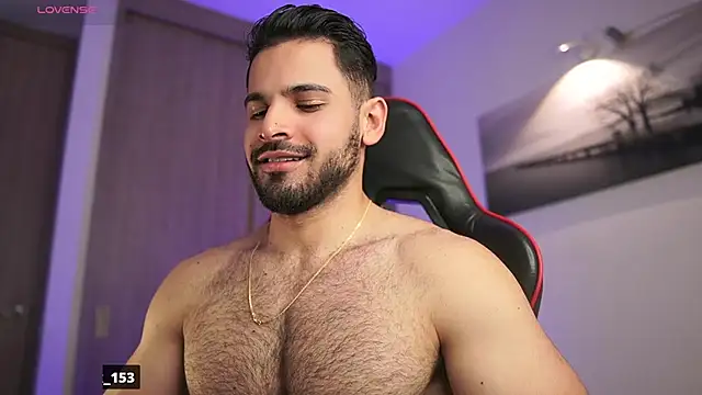 Snapshot of Rick__Smith153 chatting on 10/30/25, 03:30 Rick Smith153 online show from 10/30/25, 03:30