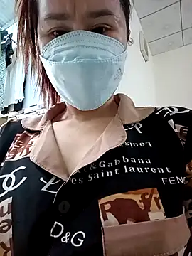    Erin    online show from 01/05/25, 03:32
