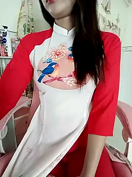    Erin    online show from 01/19/25, 02:17