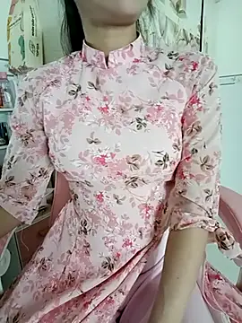    Erin    online show from 02/18/25, 02:59