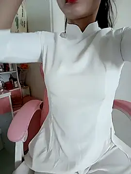    Erin    online show from 02/20/25, 02:02