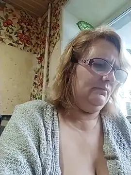 Forest-Lady online show from 11/16/25, 10:43