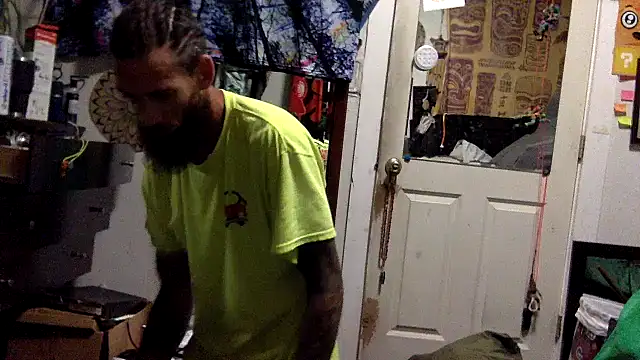 Snapshot of Robriguezxxx chatting on 09/23/25, 04:15 Robriguezxxx online show from 09/23/25, 04:15