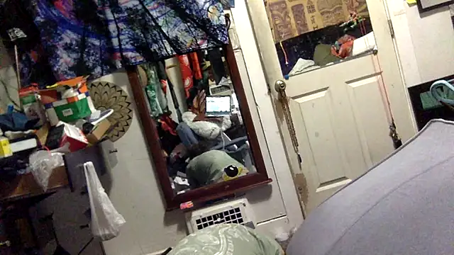 Snapshot of Robriguezxxx chatting on 09/28/25, 05:57 Robriguezxxx online show from 09/28/25, 05:57