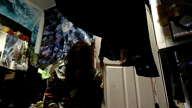 Snapshot of Robriguezxxx chatting on 10/27/25, 07:56 Robriguezxxx online show from 10/27/25, 07:56