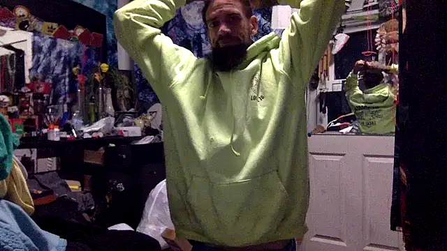 Snapshot of Robriguezxxx chatting on 11/04/25, 05:28 Robriguezxxx online show from 11/04/25, 05:28