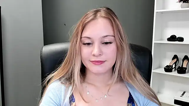 kitty valeria online show from 05/10/26, 01:38